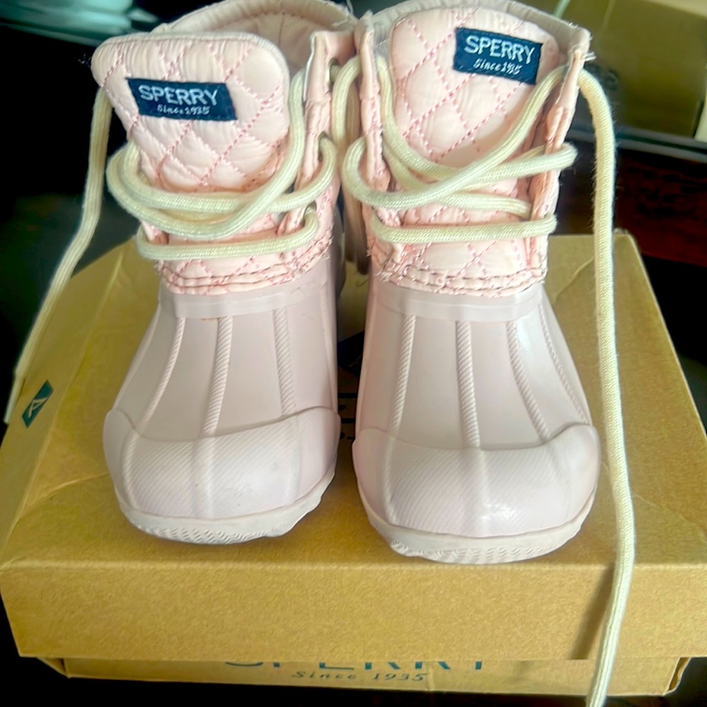 Sperry boots